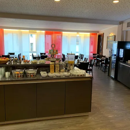 威尔加尼酒店 酒店 维特利希